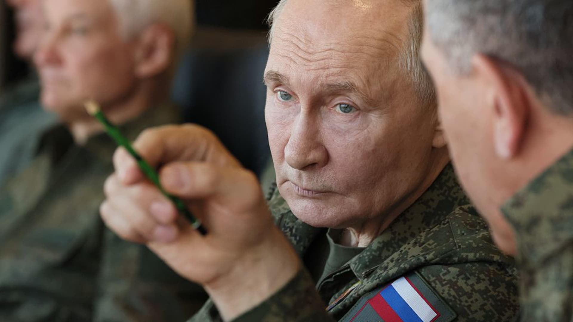 Russian jets enter Estonia's airspace in latest test for NATO