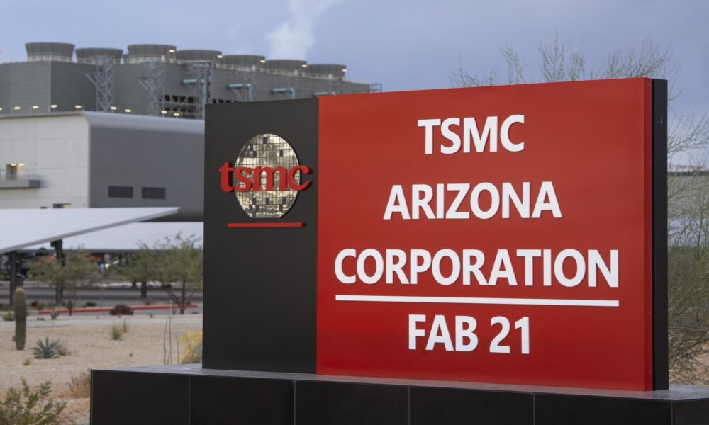 Jim Cramer's top 10 things to watch in the stock market Thursday