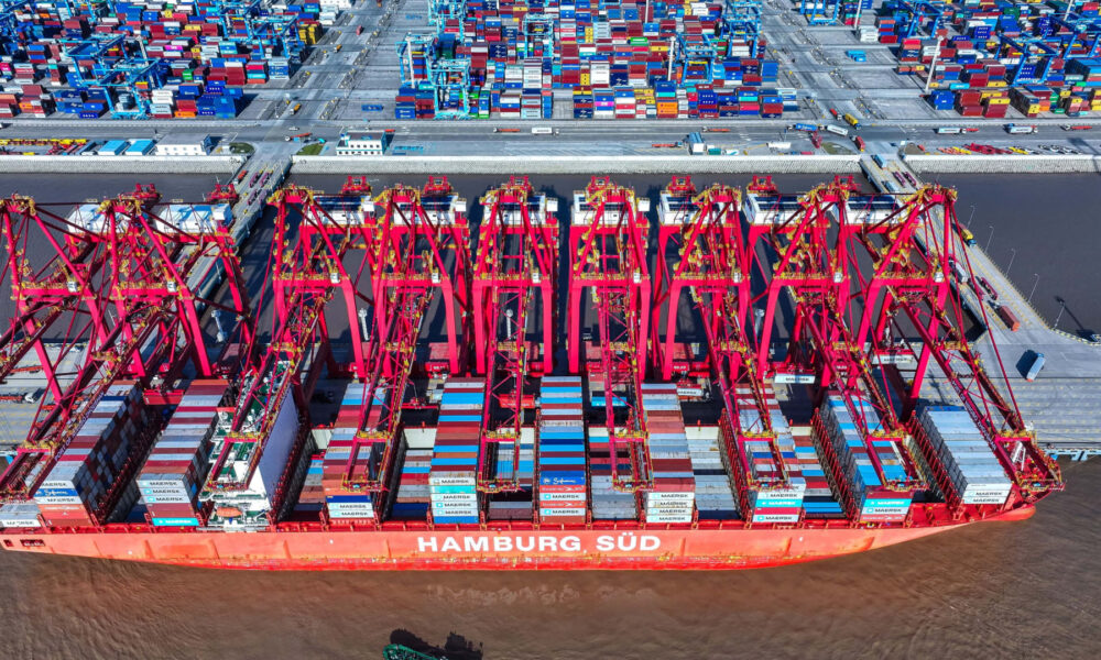 Jim Cramer's top 10 things to watch in the stock market Monday