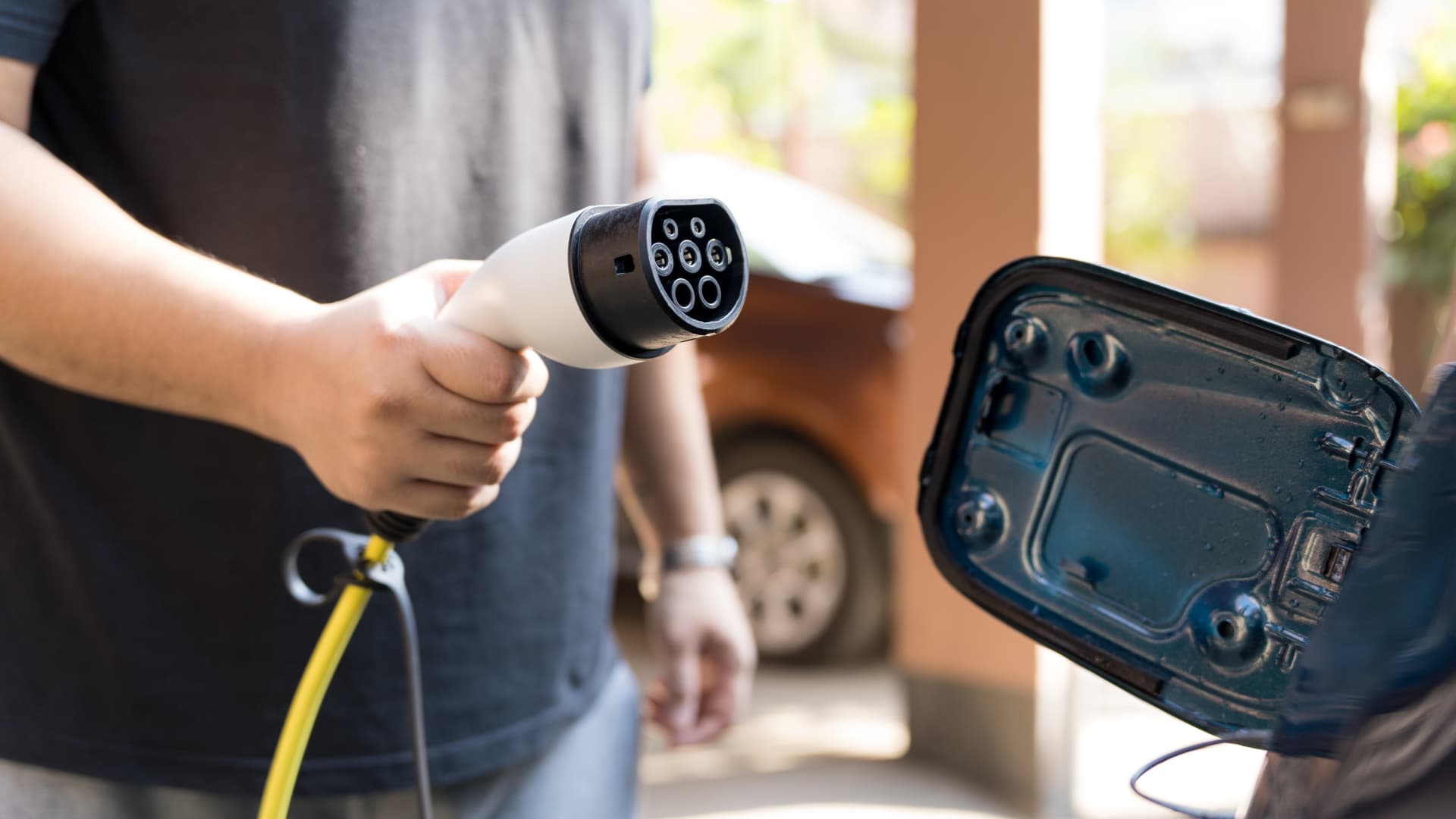 2026 will be the 'year of the used EV,' analyst says. Here's why