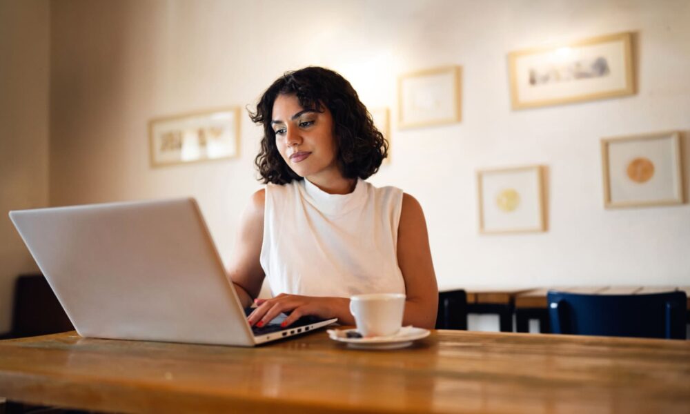 76% of American workers say they'd look for a new job if forced to work fully in person