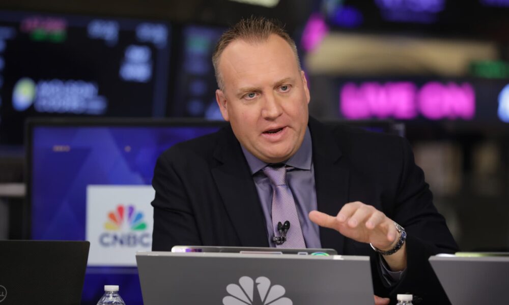 A bubble may be forming, but there are still good investments in this market, says Josh Brown