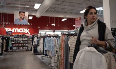 A new uptrend phase is brewing in this discount retailer, according to the charts