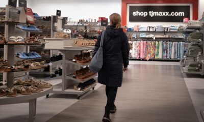 A resilient consumer isn't an all-clear for investing in retailers and restaurants