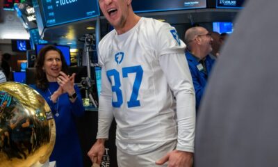 A sports bettor turned $15 into $140K from a 3-leg parlay. It’s the exception to the risky bet making sportsbooks billions