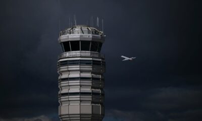 Air traffic controllers get partial pay