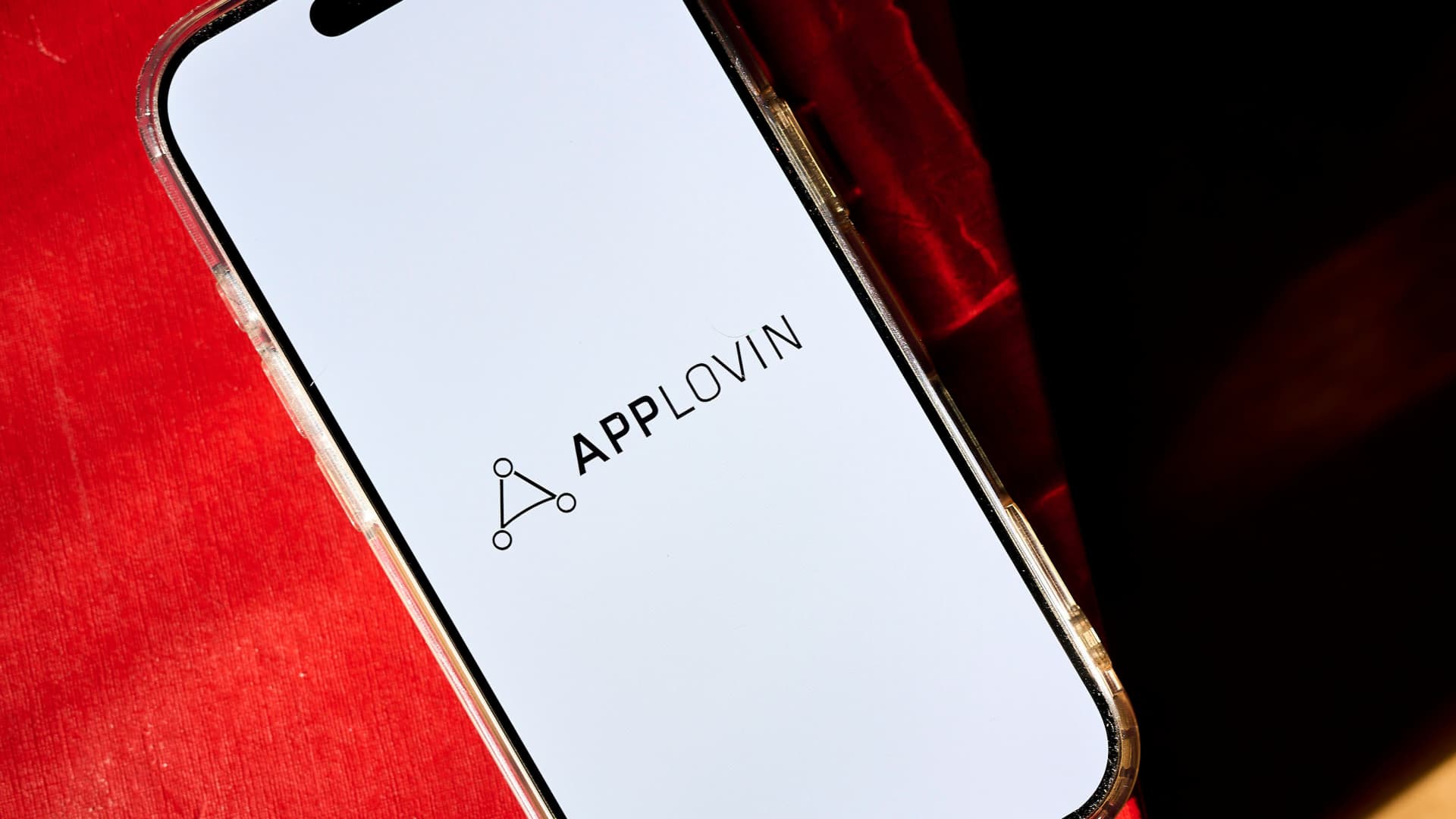 AppLovin stock tanks report SEC investigating company data collection