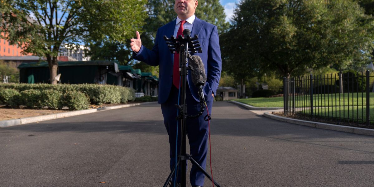 Before Bill Pulte targeted Trump's political enemies, he practiced on his own family