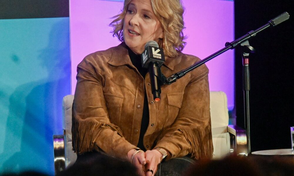 Brené Brown says the key to surviving AI is rejecting Jack Welch's advice and embracing humanity. The problem is humans 'can’t stand each other'