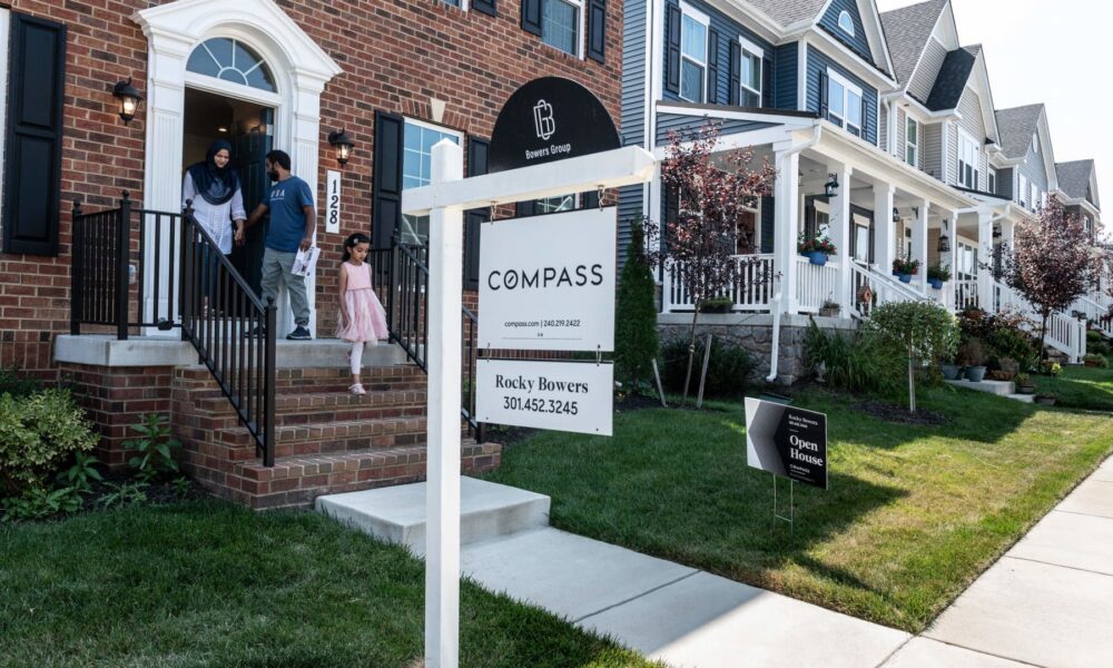 Buyers expect mortgage rates to drop