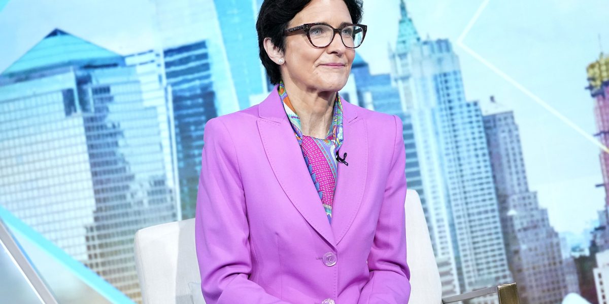 Citi begins retraining all 175,000 employees in working with AI: 'great prompting versus basic prompting to generate impactful results'