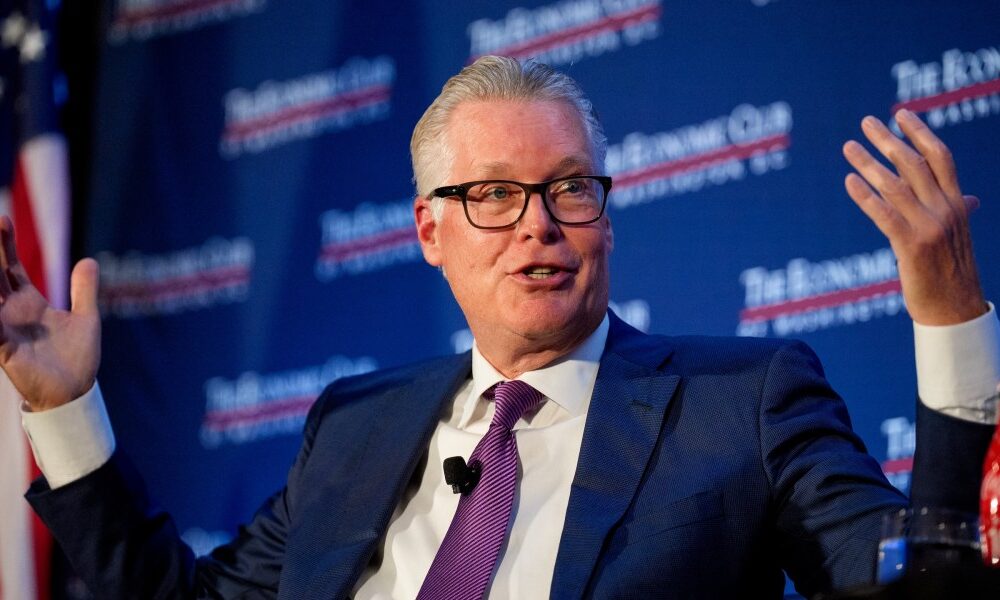 Delta's bet on wealthy Americans driving the economy is working: Premium seats are set to overtake main cabin for the first time in history