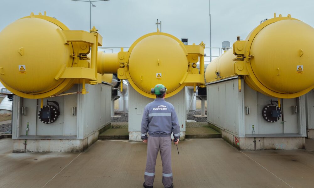 EU targets Russian energy with new sanctions, welcomes Trump measures