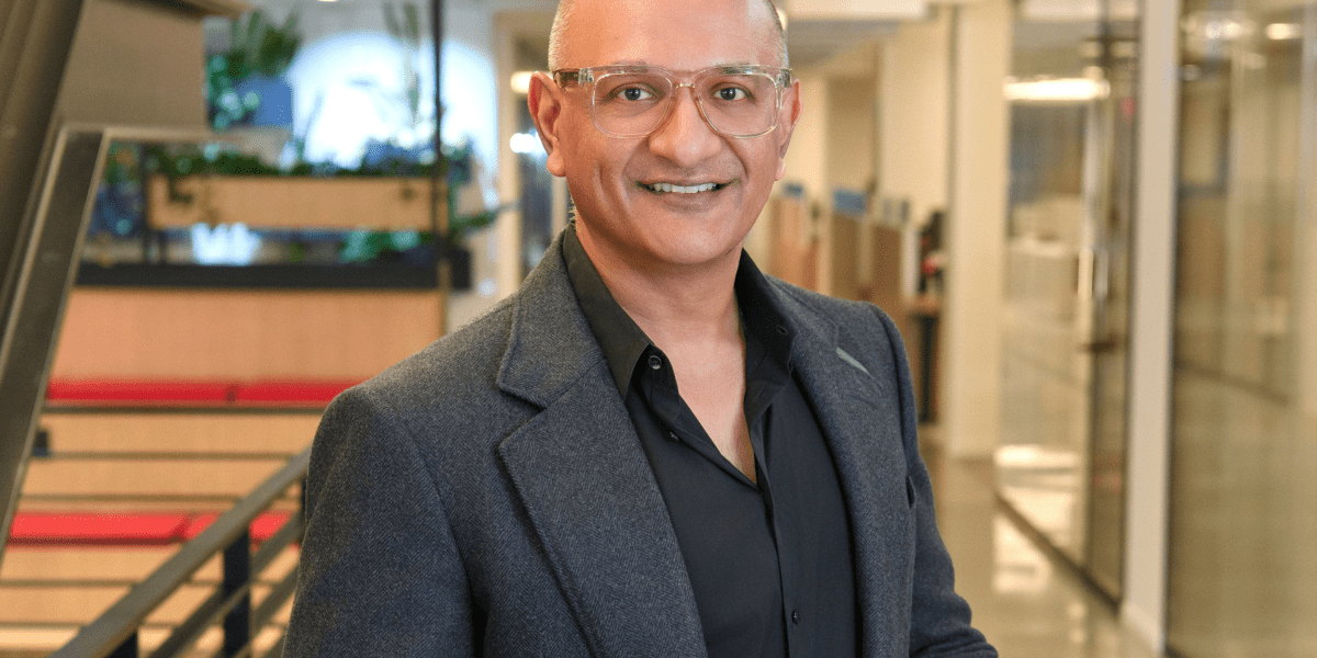 Exec at $270 billion Cisco started his career making $4/hour waiting tables—he says the experience ‘wires you differently’ and is a must for Gen Z