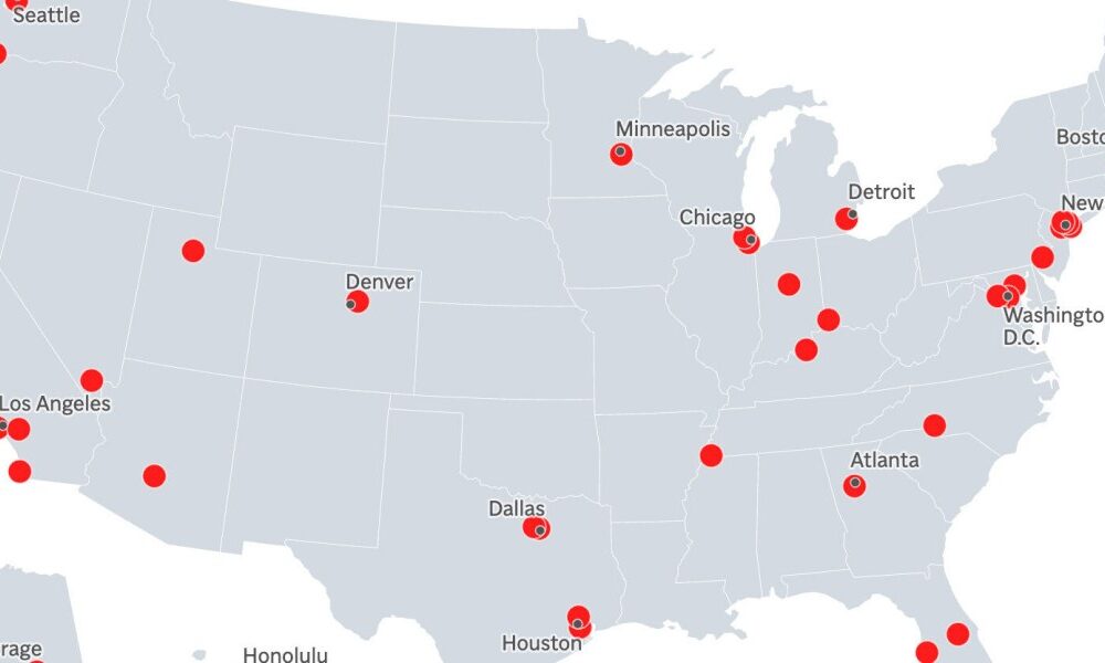 1,000 canceled Friday flights just a fraction of travel total as America keeps moving—for now