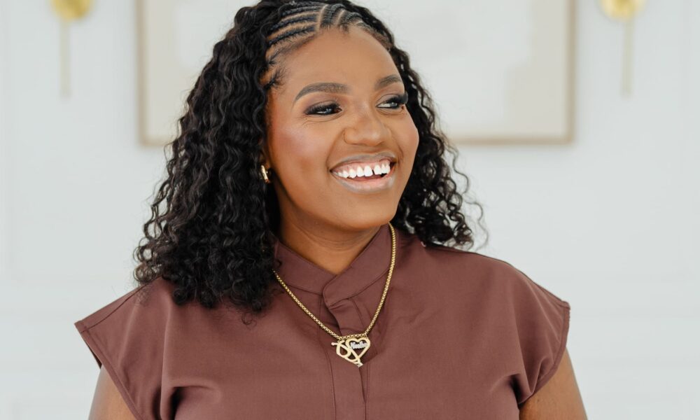 33-year-old nurse living in Florida supercommutes to work in California