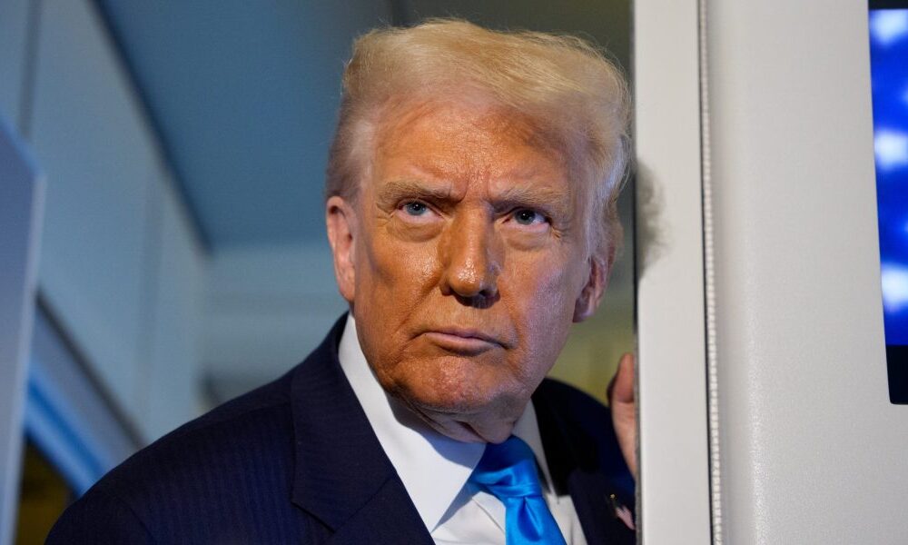 “Get back to work, NOW!!!”: Trump pressures unpaid controllers as FAA grounds thousands of flights