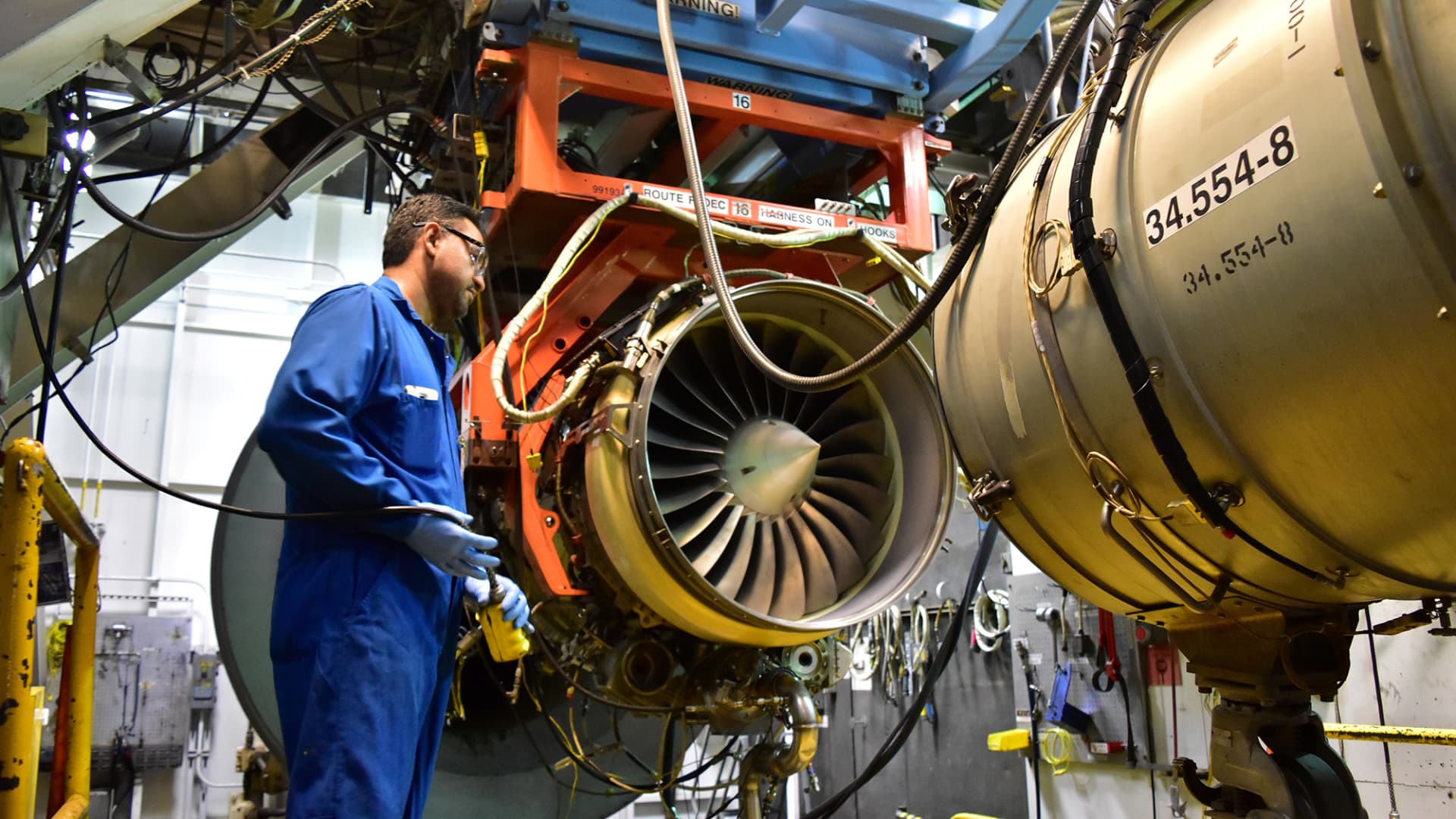 Honeywell names Jim Currier CEO of aerospace unit