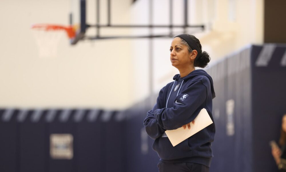 How I deliver candid feedback in 'a couple seconds' without hurting feelings