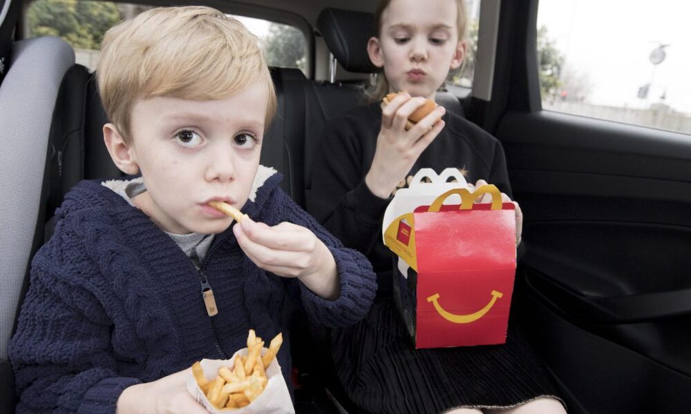 McDonald's and Cava's earnings share one thing in common: The K-shaped economy has a vice grip on the lunchtime crowd