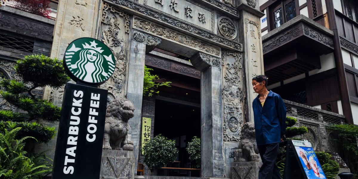 Starbucks sells 60% of China unit to Boyu at $4 billion value