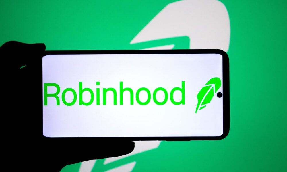 These companies reporting earnings next week have momentum on their side