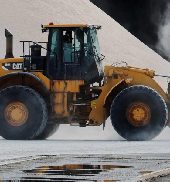 This industrial giant is emerging as a big AI play, says Wells Fargo